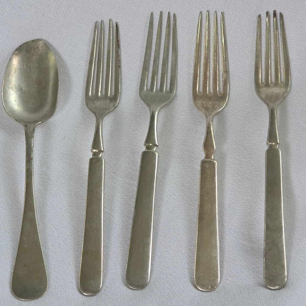 Mixed Brand Flatware Set Silver‎ Fair Antique Silverplate 5pc Lot